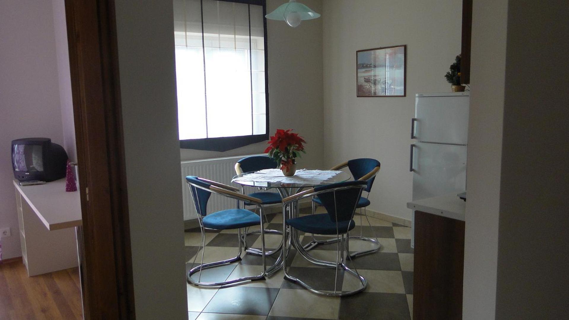 Janus Apartman シャールヴァール エクステリア 写真